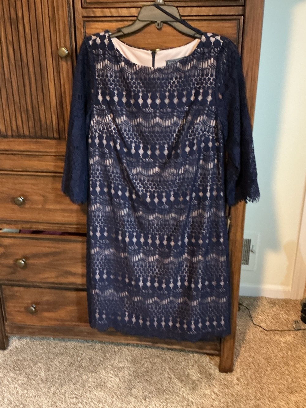 Women’s dress
